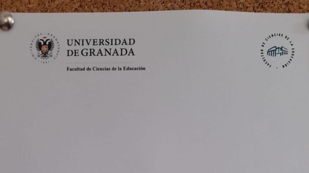 "No atiende a padres": el cartel viral de la Universidad de Granada que insta a los alumnos a valerse por sí mismos