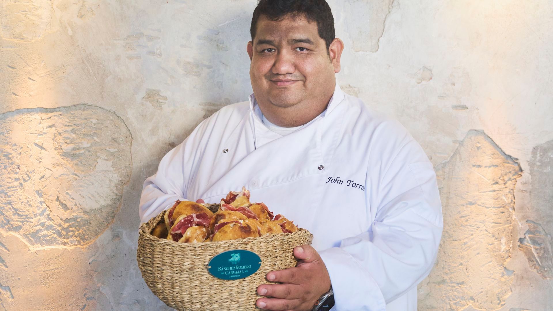 El peruano que vino a España, con más de un pan bajo el brazo, para hacer muy felices a los madrileños