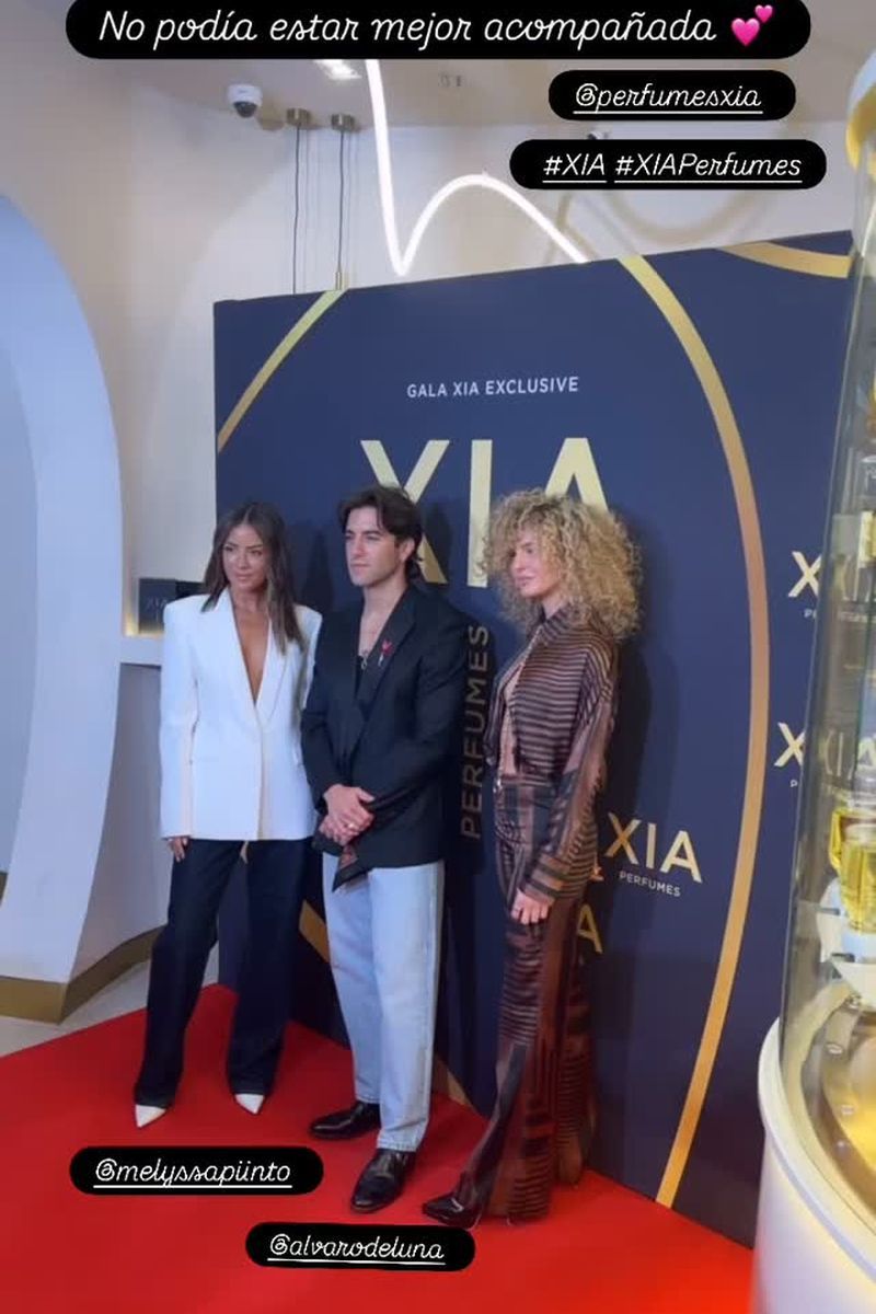 El primer posado de Melyssa Pinto y Sheila Casas