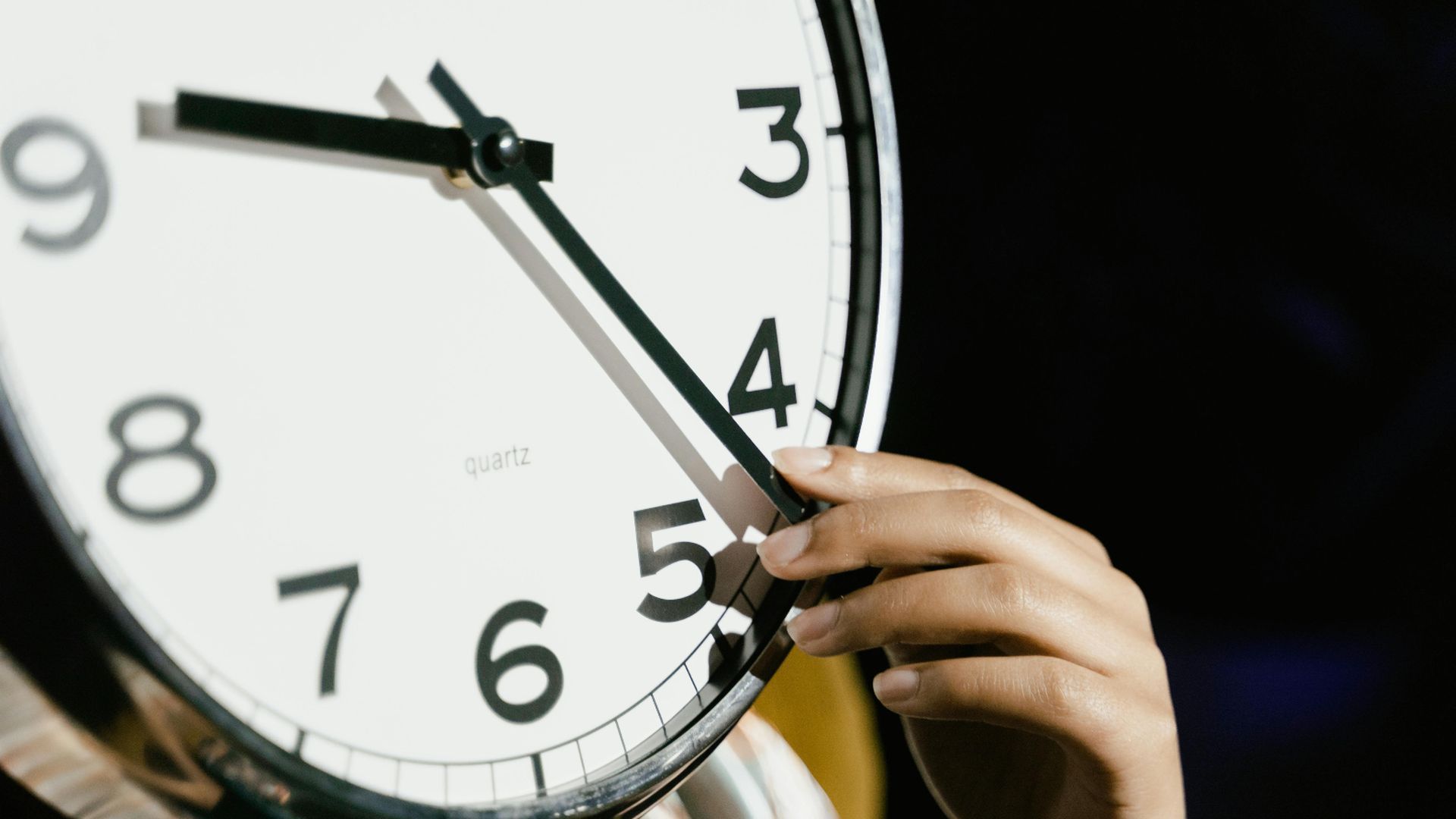 En la madrugada del sábado comenzará el horario de invierno.