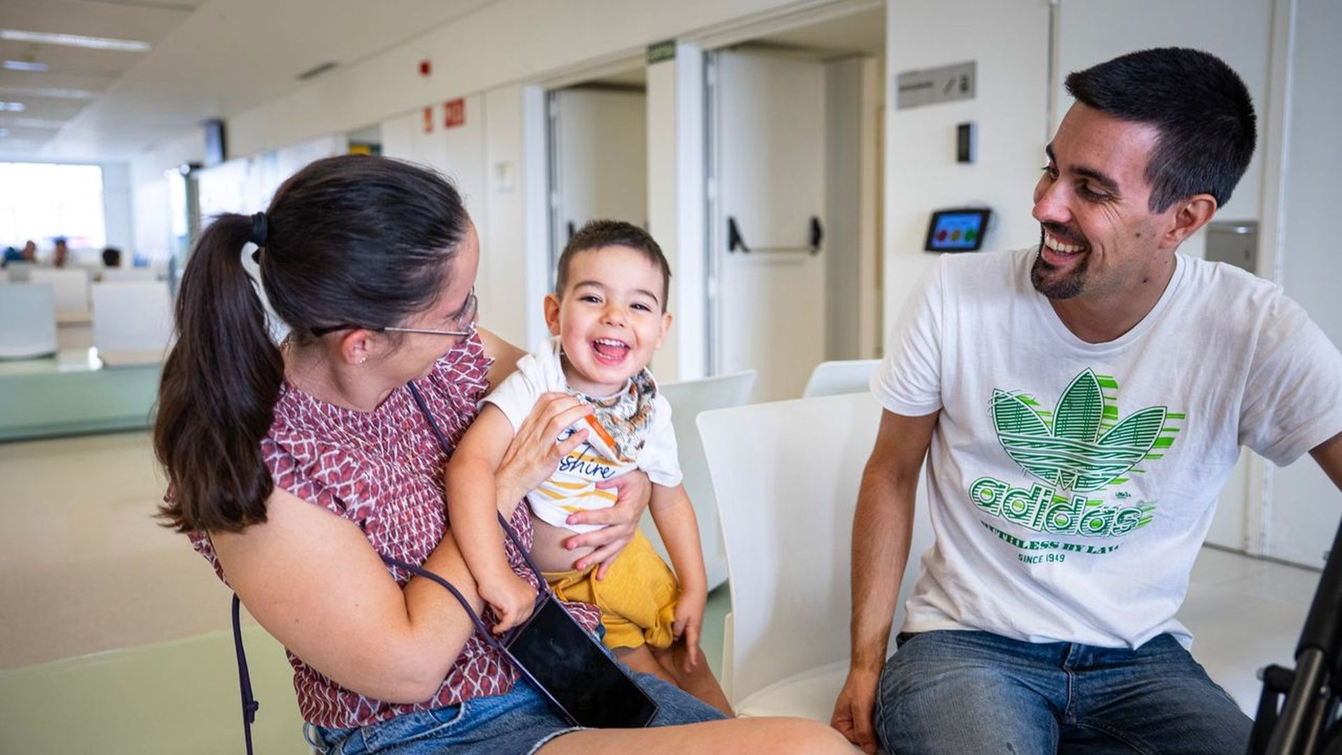 La enfermedad ultrarra de Dani, el primer paciente menor de 3 años en ser tratado en España con una terapia génica