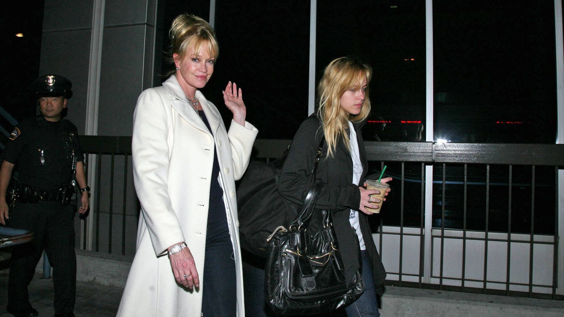 Melanie Griffith y Dakota Johnson