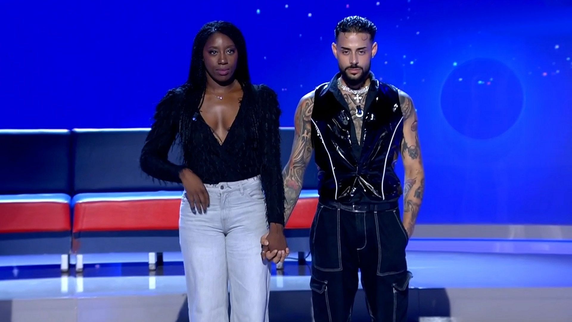 Nora y La Jose justo antes de conocer la decisión de la audiencia