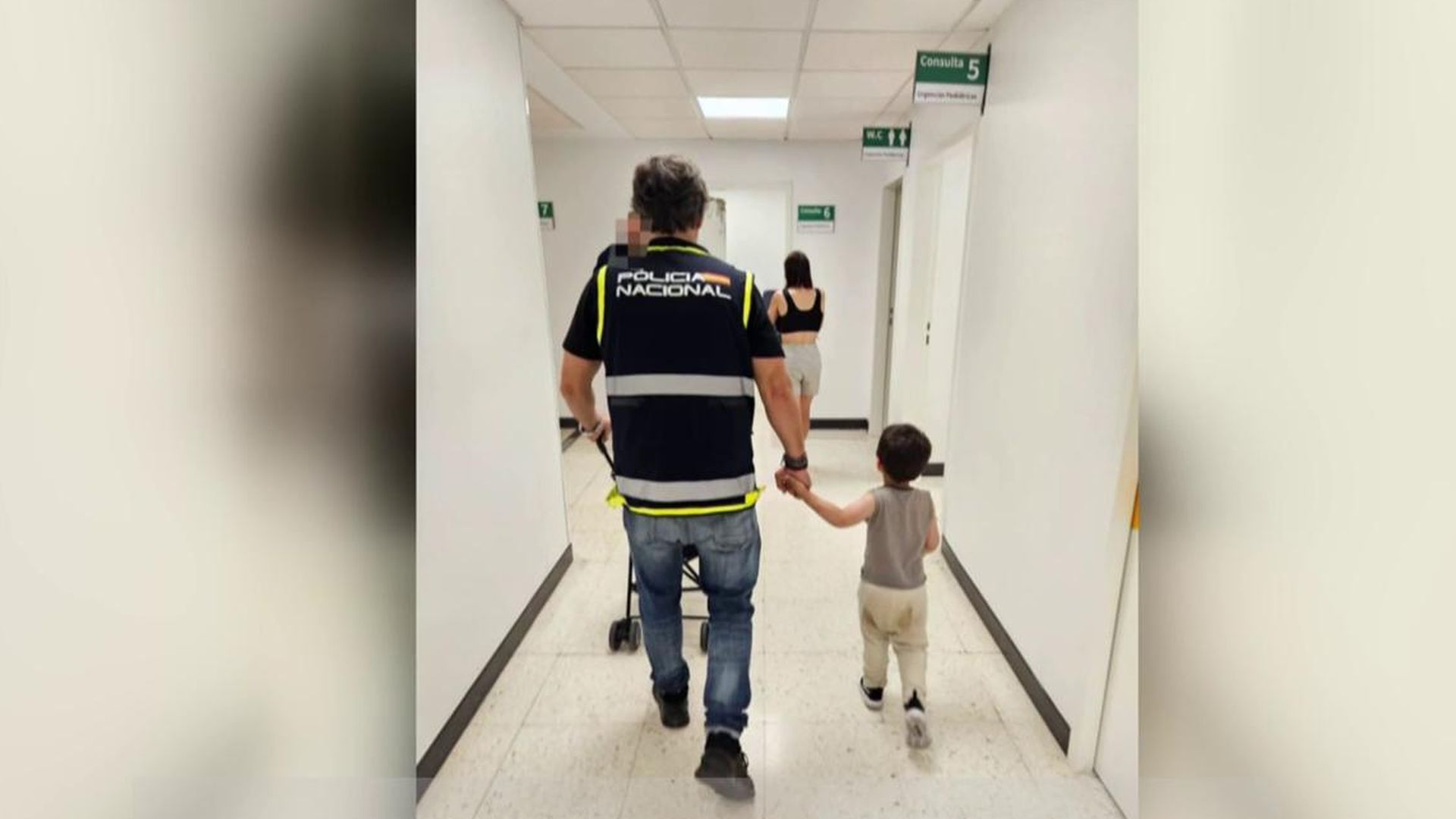 Cronología del calvario de estar 13 días secuestrada en un coche por su expareja con sus hijos de 1 y 3 años Cronología del calvario de estar 13 días secuestrada en un coche por su expareja con sus hijos de 1 y 3 años