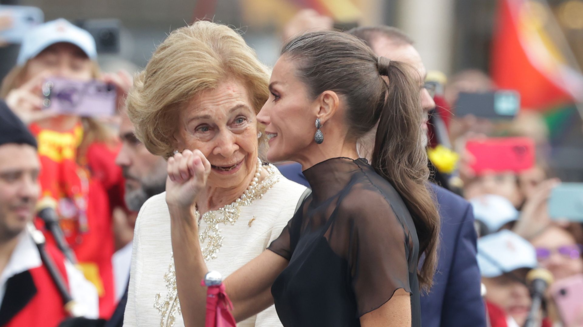 El look de la reina Letizia en los Premios Princesa de Asturias