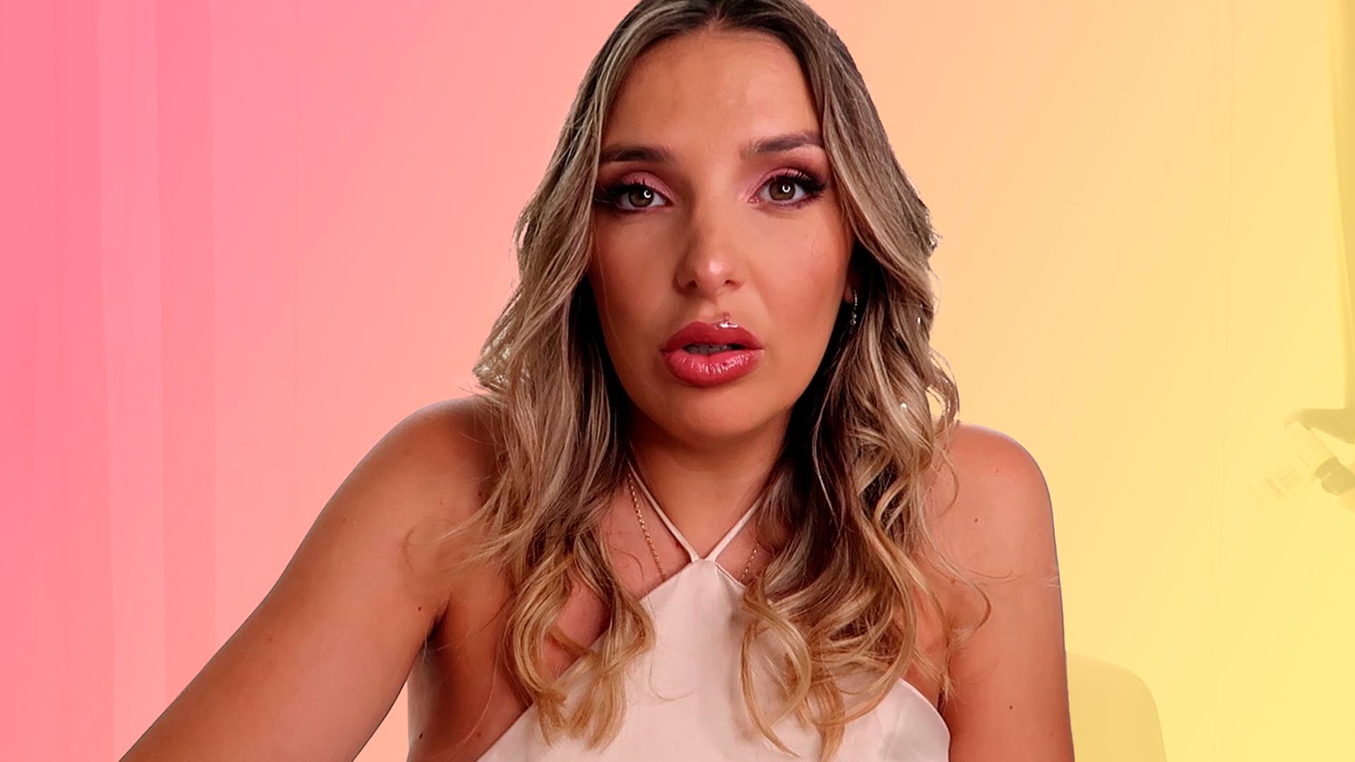 Patri Pérez anuncia la importante decisión que ha tomado sobre su parto Renaciendo by Patri Pérez Temporada 1 Capítulo 26