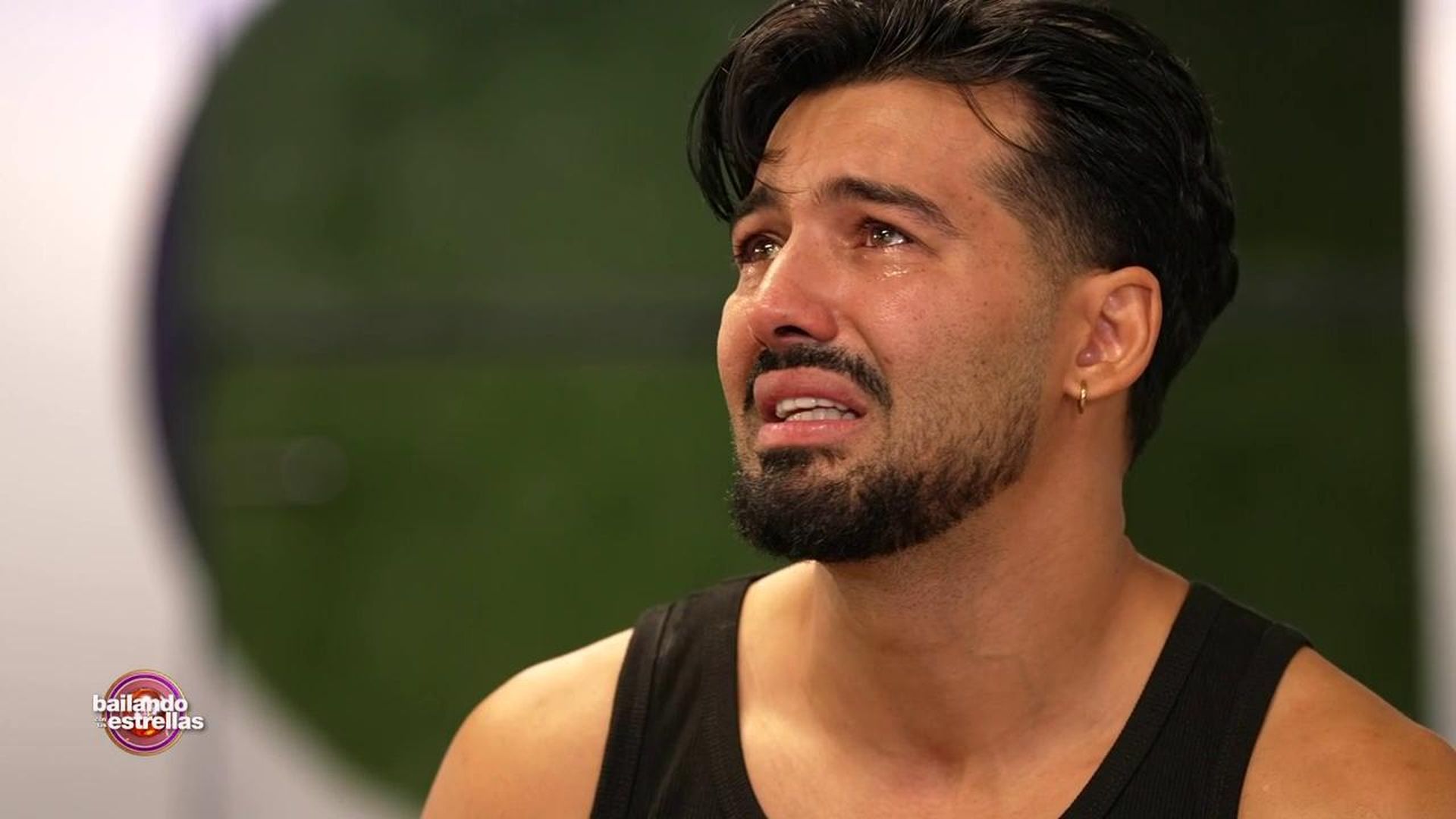 Jorge González llora al hablar de acoso escolar