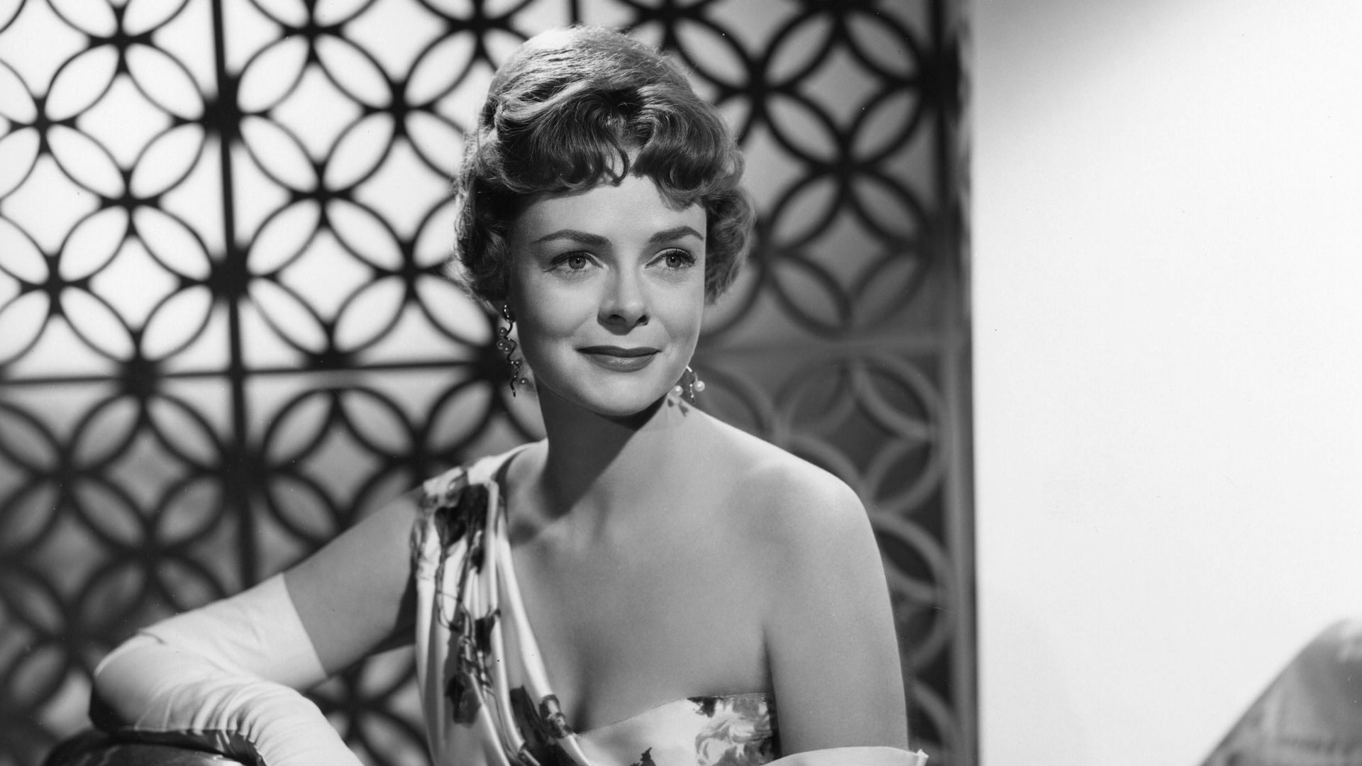 Muere June Lockhart, actriz de ‘Lassie’ y ‘Perdidos en el espacio’, a los 100 años de edad