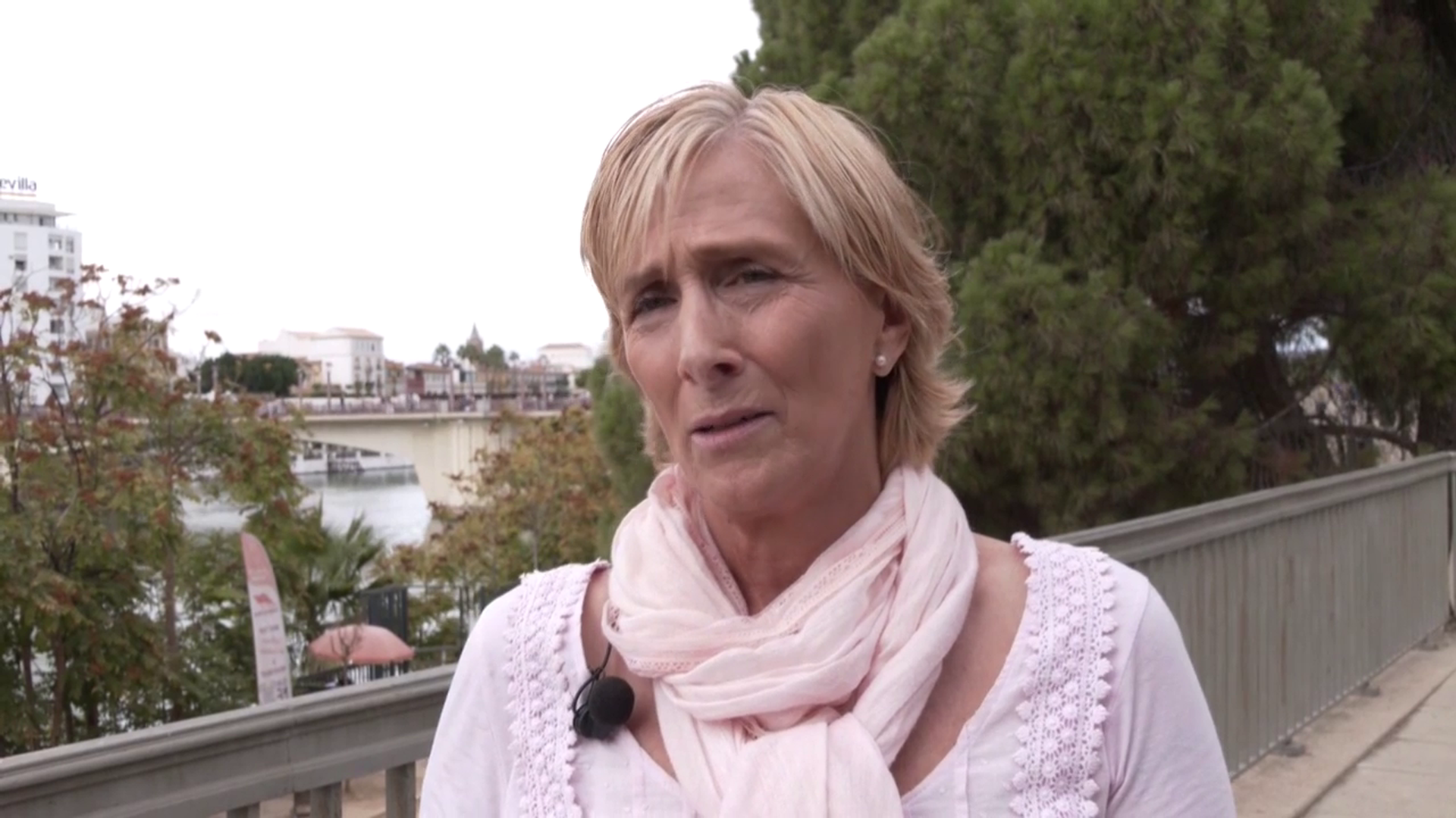 Pilar Benítez, afectada por la crisis de los cribados del cáncer de mama en Andalucía