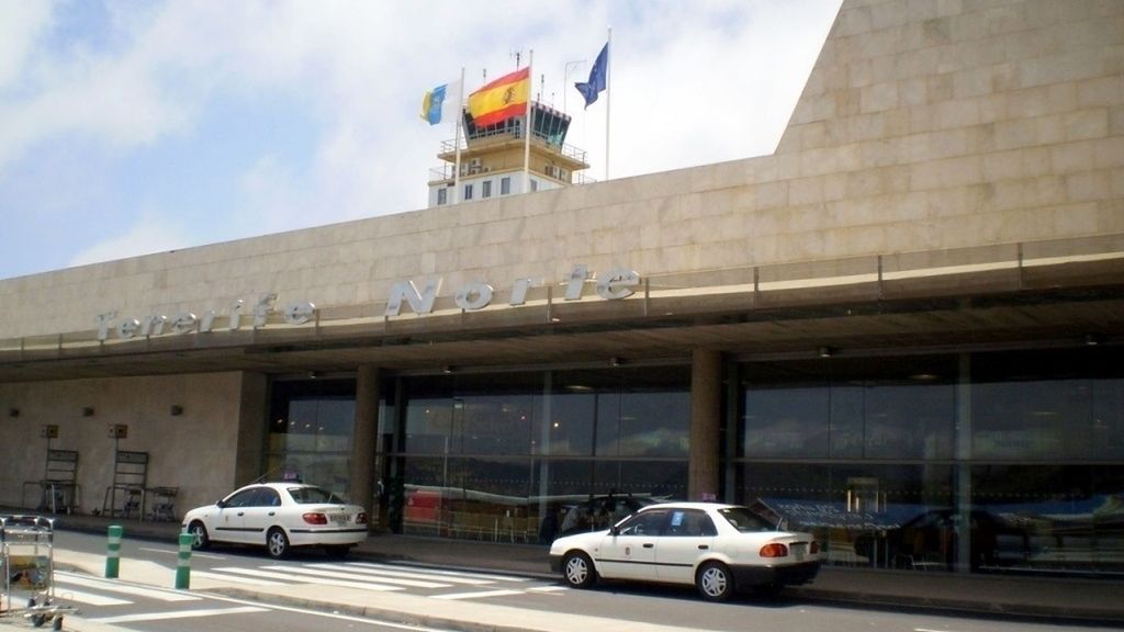 Acceso al aeropuerto de Tenerife Norte