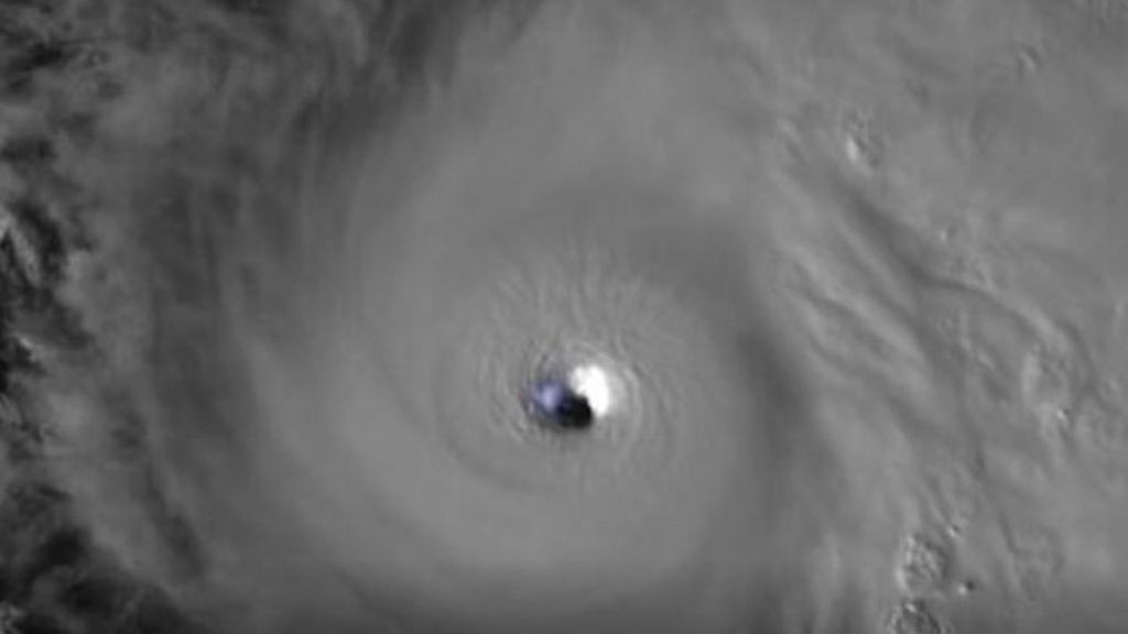 Los satélites muestran las impresionantes imágenes del huracán Melissa y Jamaica tiembla