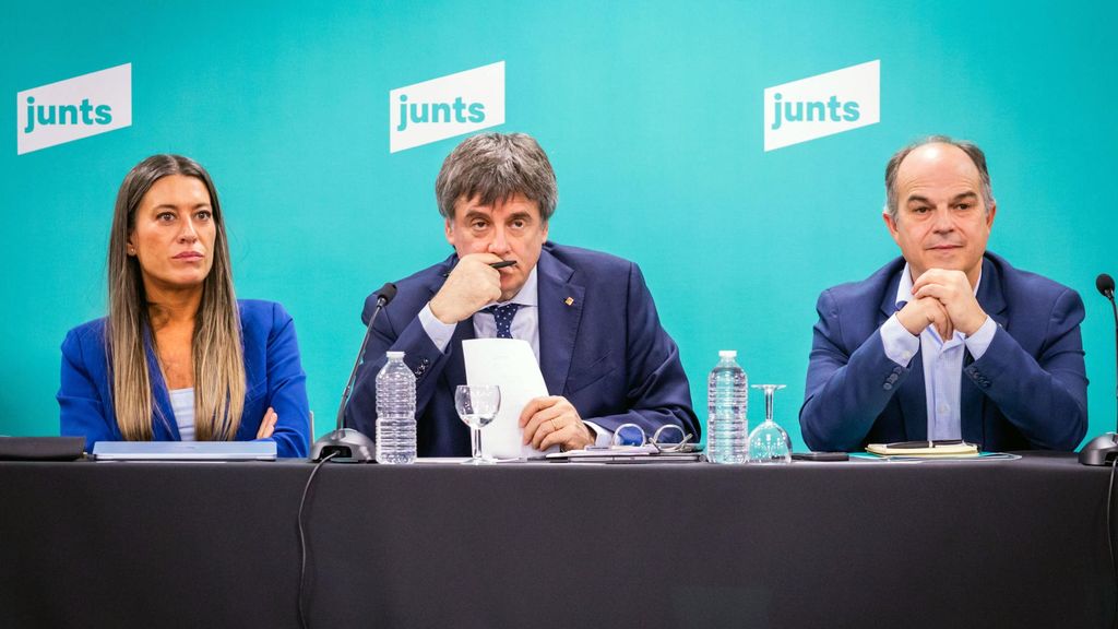 La ejecutiva de JxCat decide por unanimidad romper sus acuerdos con el PSOE