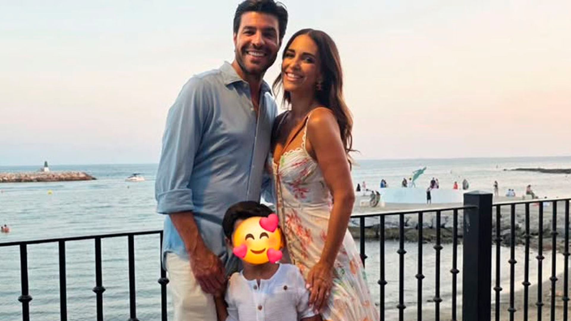 Paula Echevarría, Miguel Torres y su hijo Miki Paula Echevarría, Miguel Torres y su hijo Miki