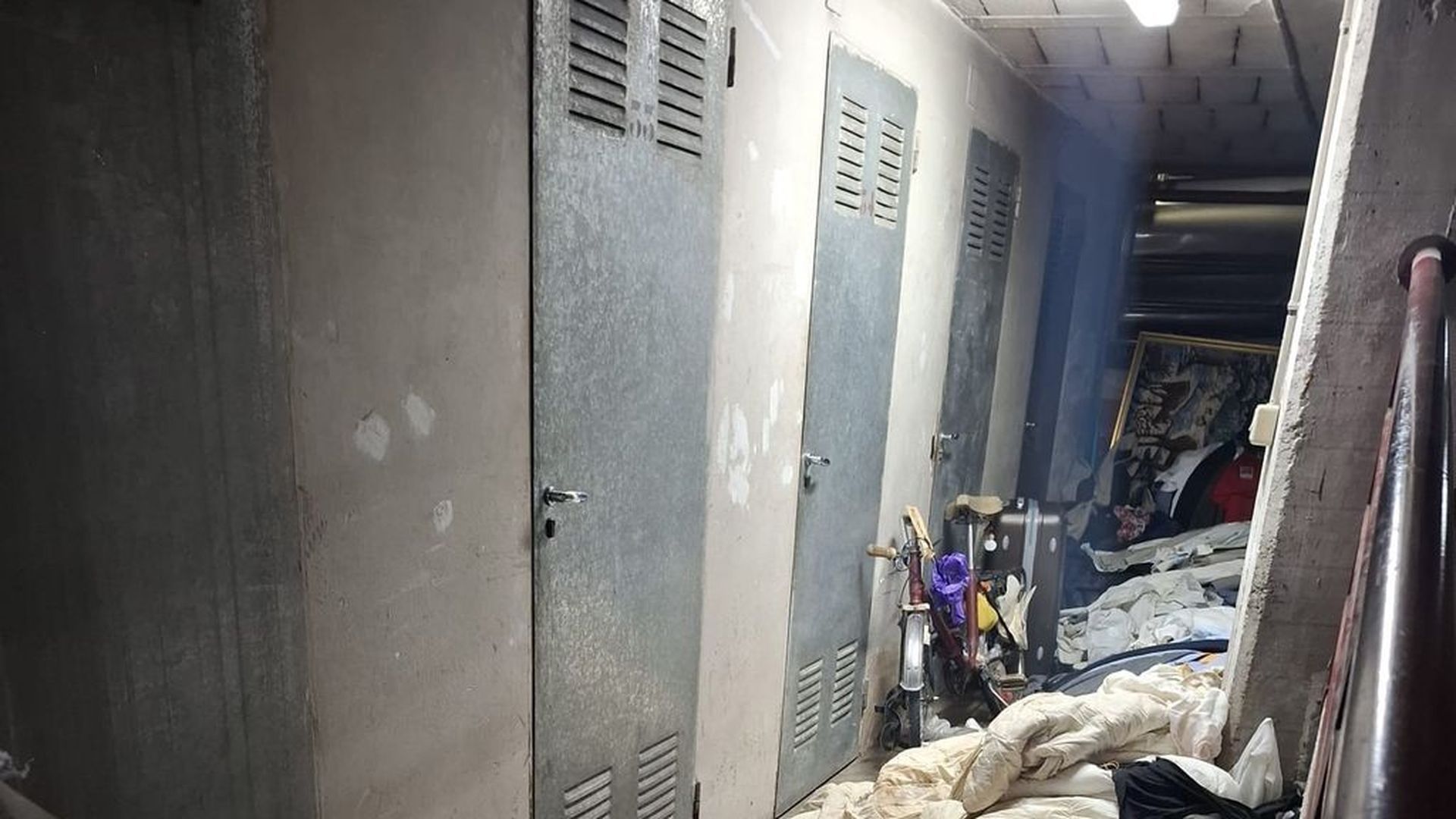 Trastero en el que vivía la persona fallecida