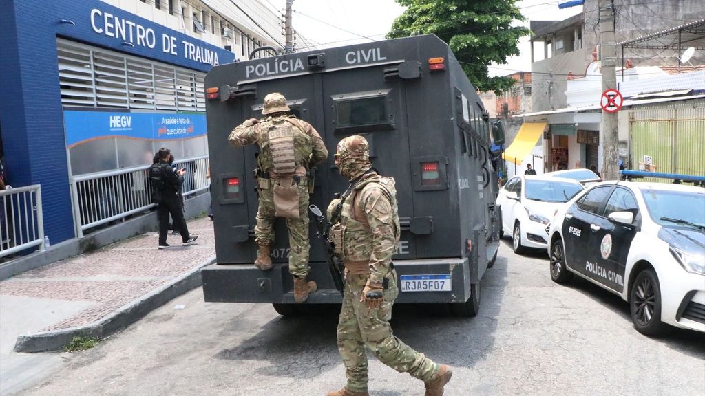 Al menos 60 personas muertas y otras 81 detenidas en la operación policial más letal contra Comando Vermelho en Brasil