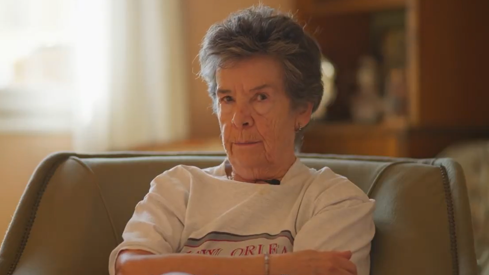 Aplazan el desahucio de Maricarmen: la anciana de 87 años seguirá en su casa gracias a la lucha de sus vecinos de Madrid