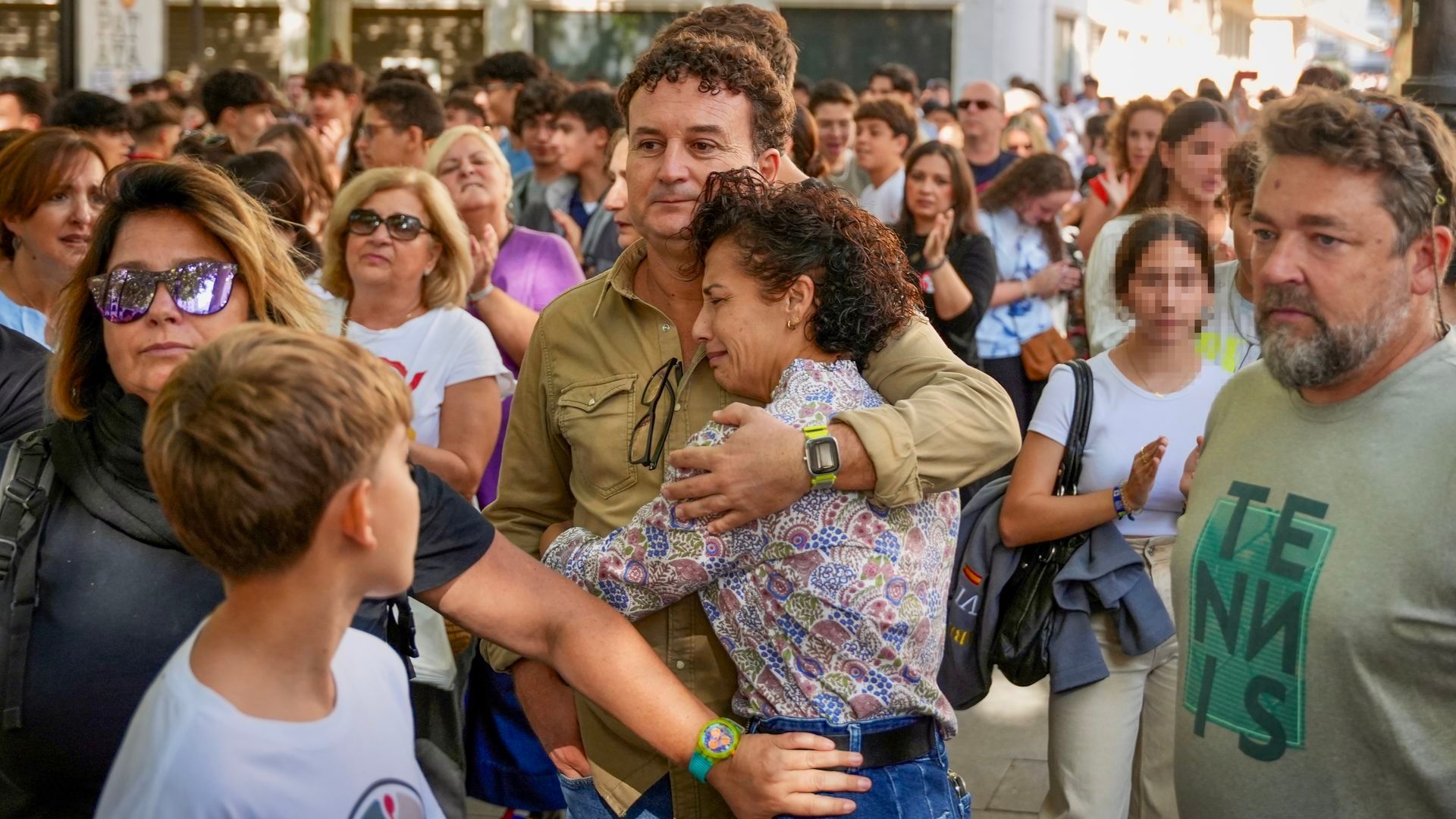Los padres de Sandra Peña, en la manifestación contra el bullying en Sevilla