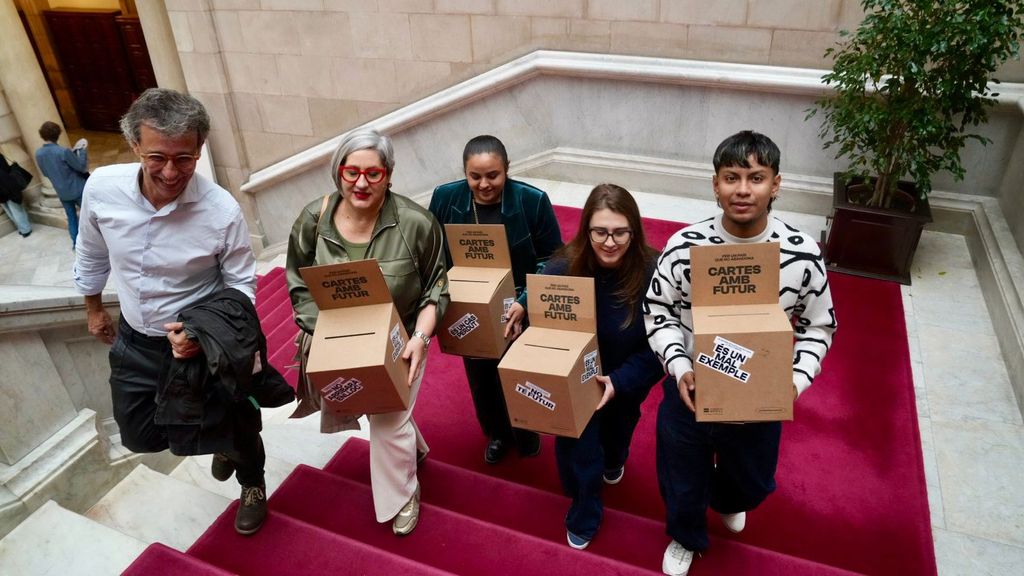 Una carta contra el abandono escolar para cada diputado del Parlament de Cataluña