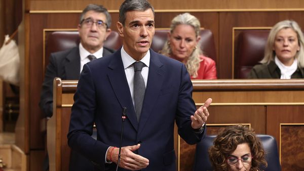 Pedro Sánchez, en su cara a cara con Feijóo en el Congreso en pleno ...