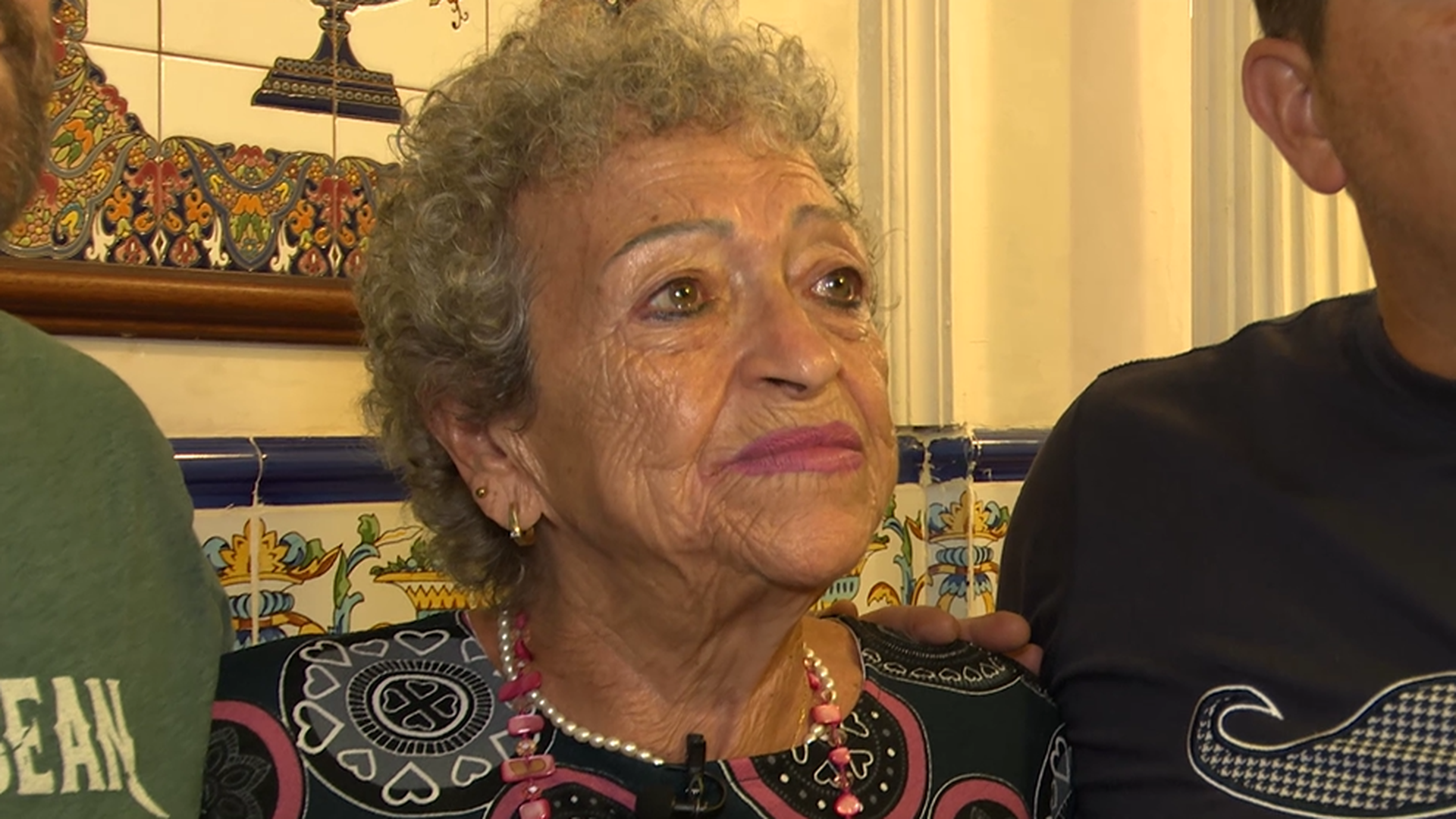 El bonito mensaje de una familia que sobrevivió a la DANA: "Hemos aprendido que todos los días hay que dar las gracias" El bonito mensaje de una familia que sobrevivió a la DANA: "Hemos aprendido que todos los días hay que dar las gracias"