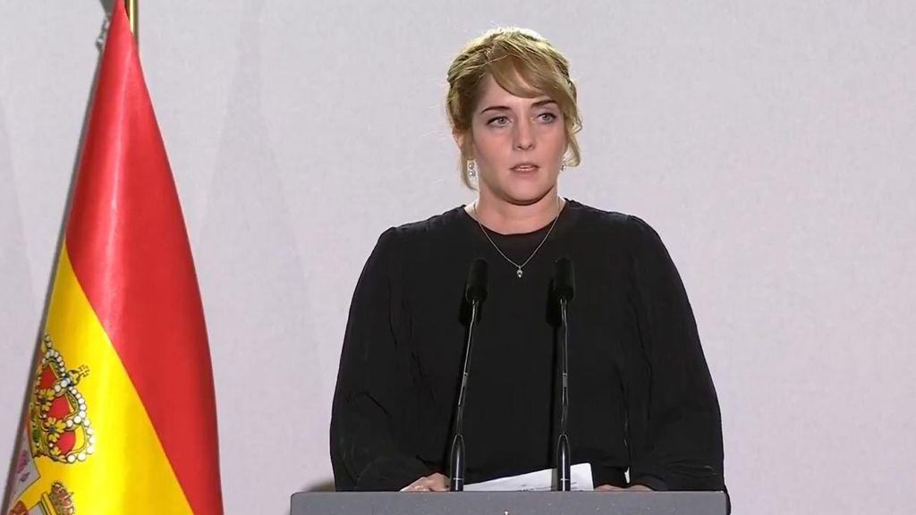 El aplaudido discurso de una víctima de la DANA ante Sánchez y Mazón