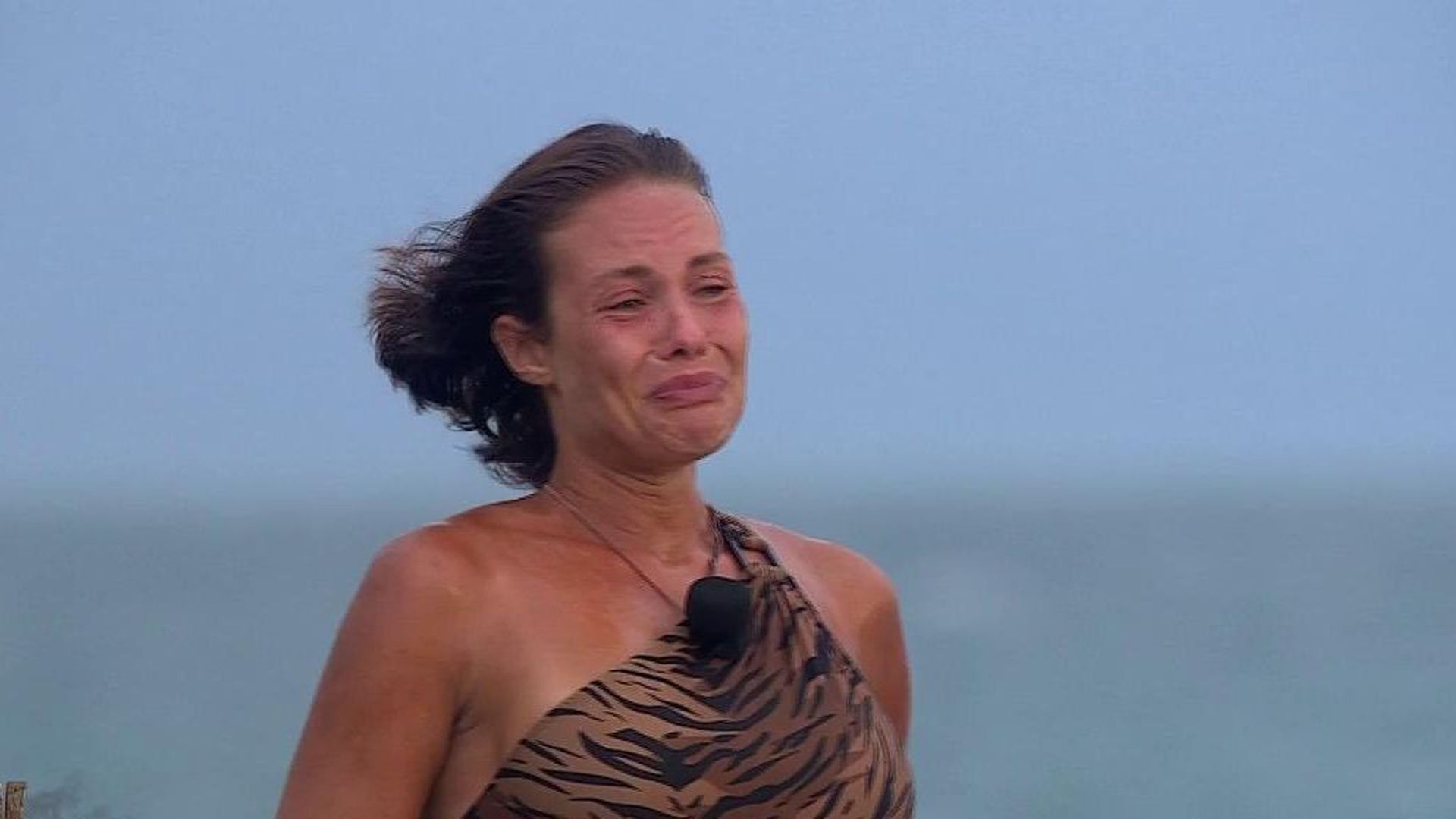 Jessica Bueno se emociona en el puente de las emociones al recordar sus relaciones pasadas: "Me anuló completamente, no se lo deseo a nadie"