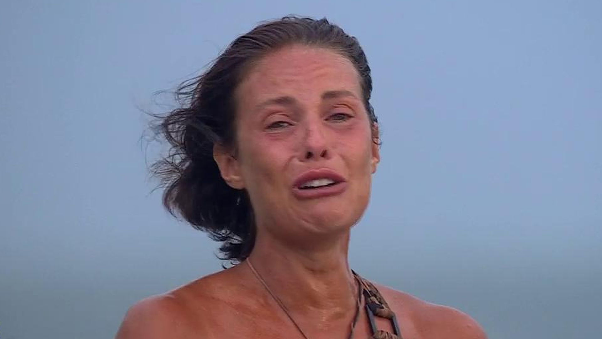 Jessica Bueno emocionada en Supervivientes Jessica Bueno emocionada en Supervivientes