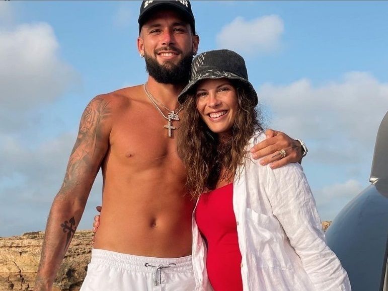 Jessica Bueno y Jota Peleteiro