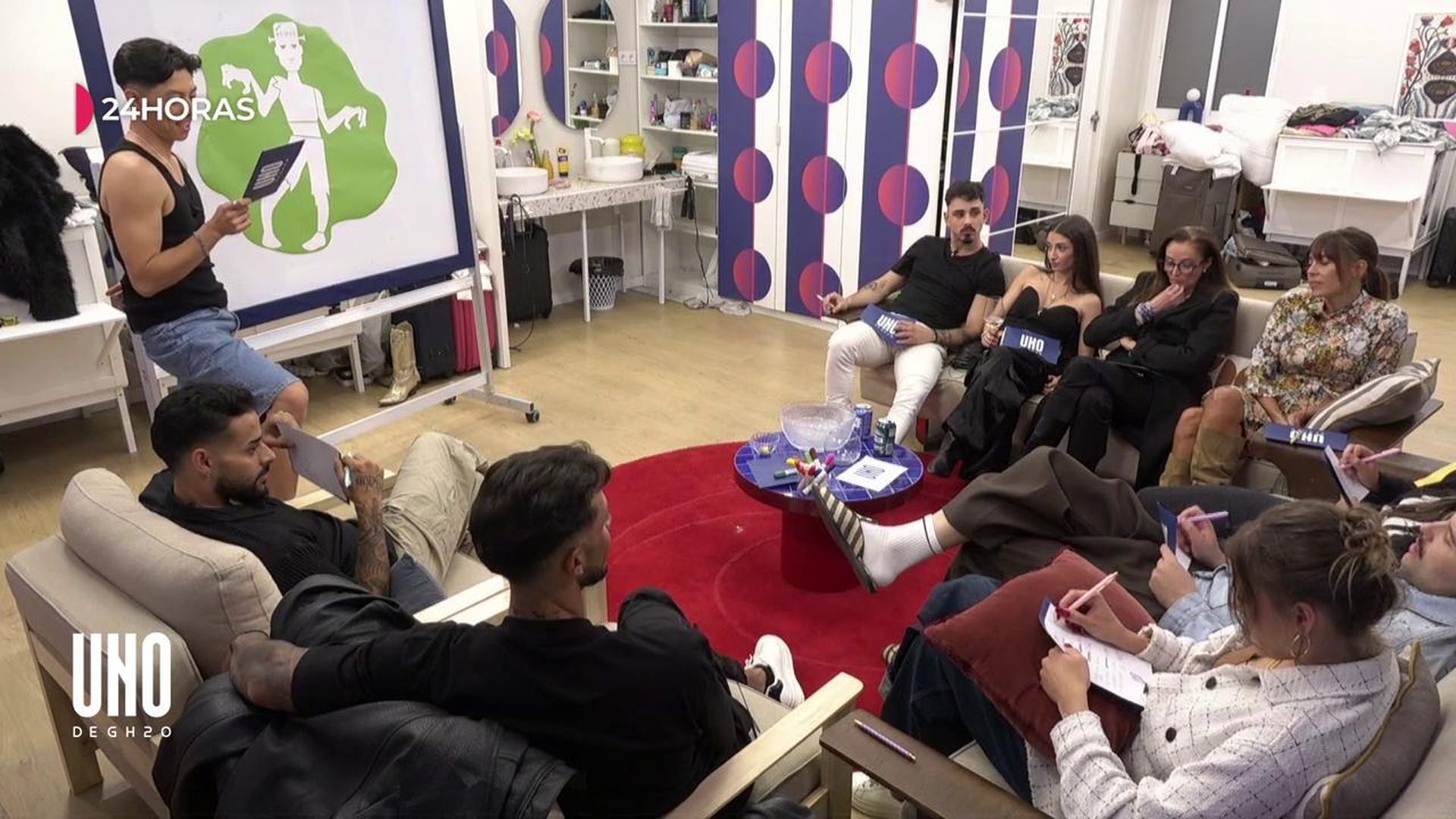 Joon crea a su propio Frankenstein con partes de sus compañeros de ‘Uno de GH20’: “El cerebro sería el mío”