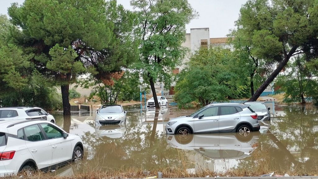 Las lluvias sacuden Andalucía: Sevilla se inunda, el temporal arrasa Huelva y una alerta amarilla amenaza Málaga y Córdoba