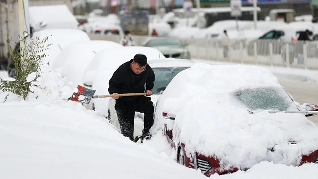 Preparándose para conducir con nieve