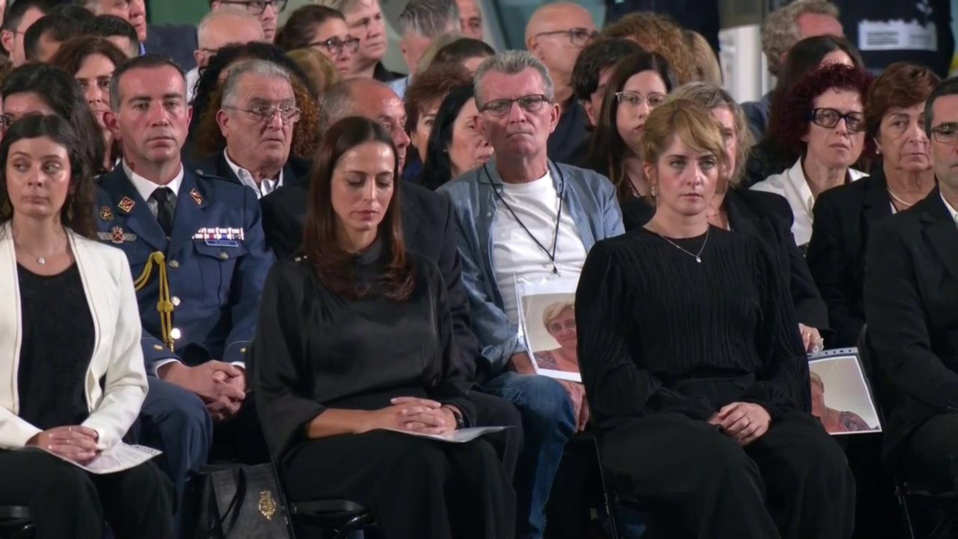 Andrea, Naiara y Virginia fueron ayer la voz de todas las víctimas de la DANA en el funeral de Estado: sus historias Andrea, Naiara y Virginia fueron ayer la voz de todas las víctimas de la DANA en el funeral de Estado: sus historias