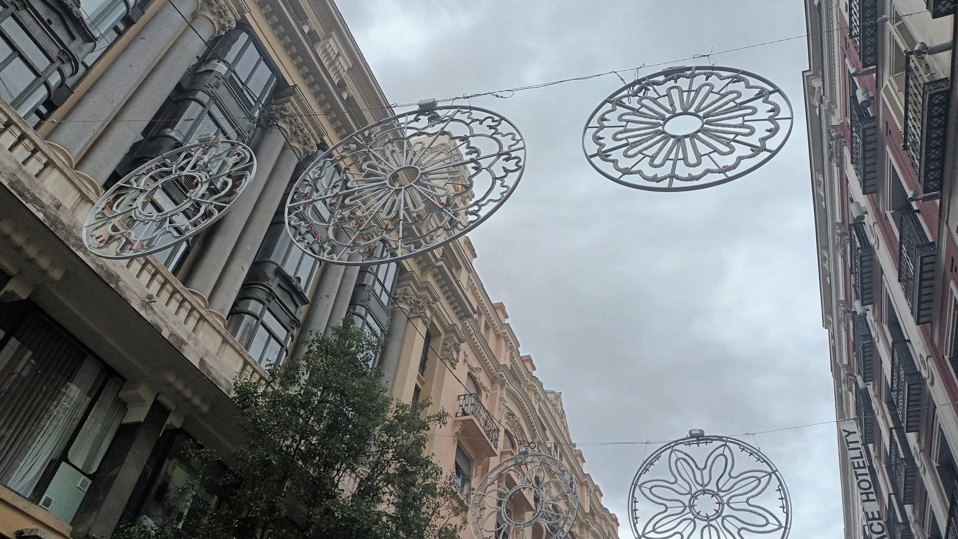 Archivo - Un Madrid de luces instaladas se prepara para la Navidad