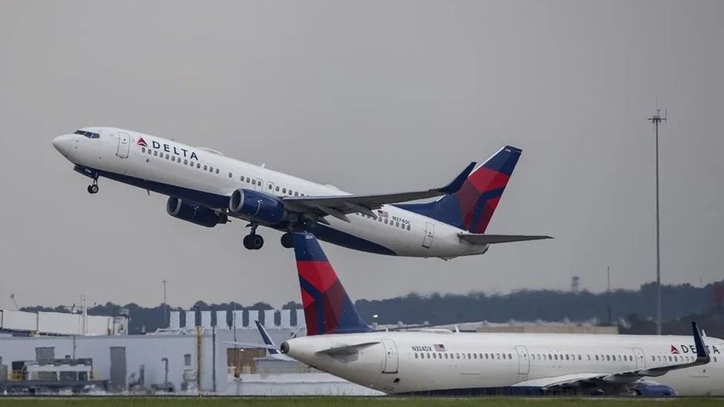 Hallazgos desagradables en el avión: el motivo por el que unos pilotos dieron media vuelta en pleno vuelo