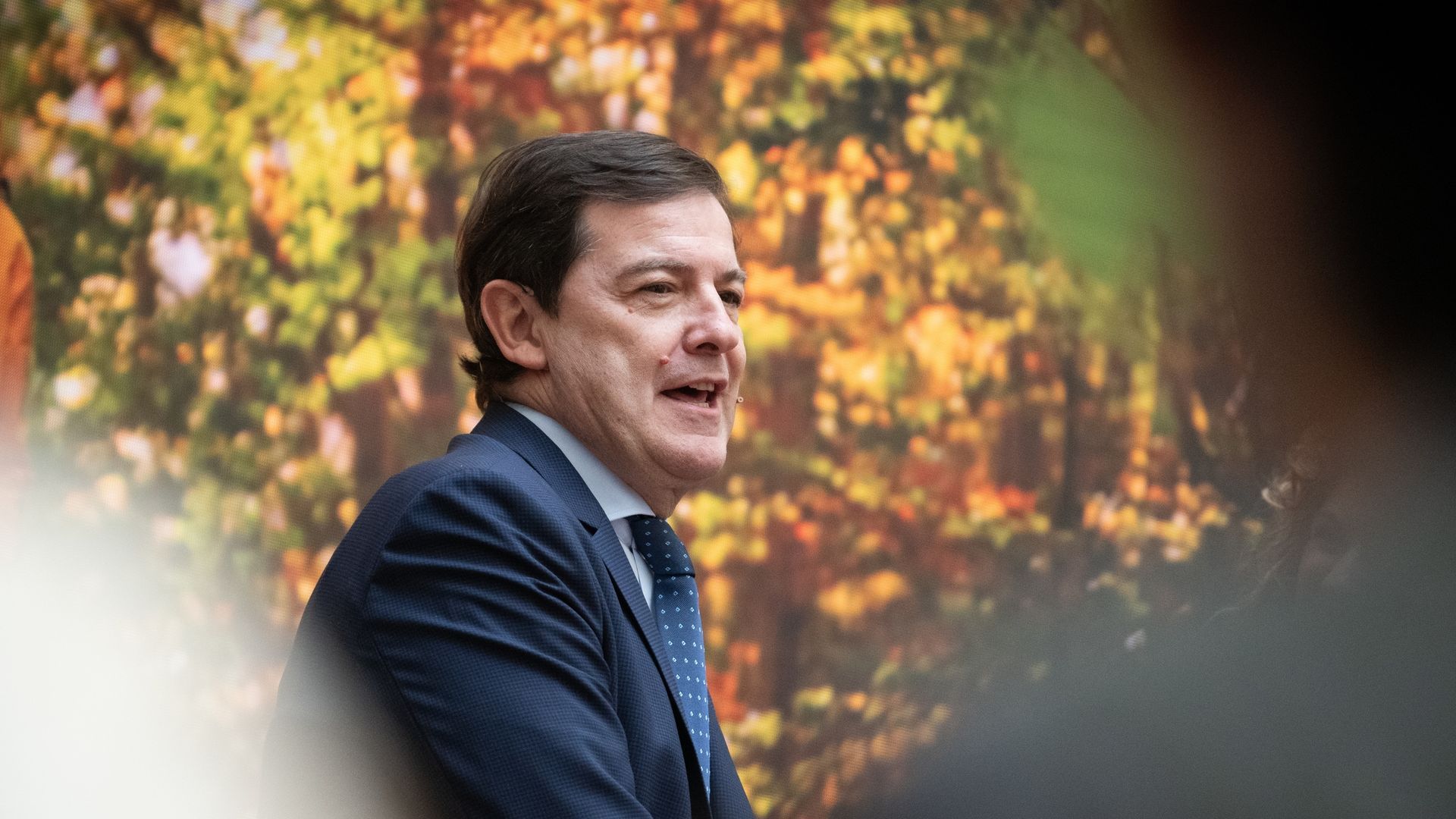 La Fiscalía abre una investigación tras una denuncia contra Alfonso Fernández Mañueco por los incendios de agosto