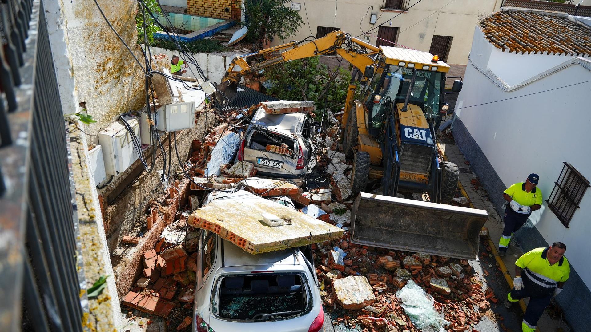 Incidencias provocadas por un pequeño tornado en Gibraleón (Huelva)