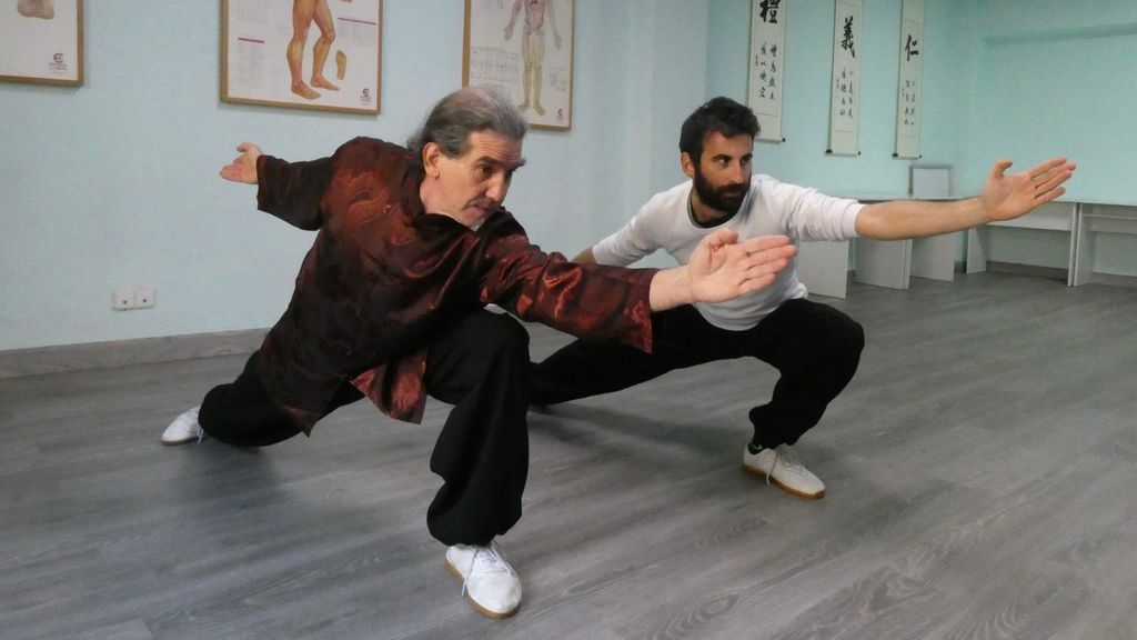 Janú Ruiz, junto a uno de sus alumnos