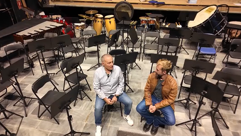 Johnny Depp impulsa al Centro de Instrucción Musical de Massanassa con una donación inesperada