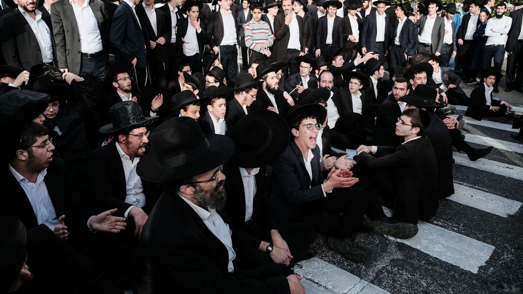 Los ultraortodoxos no quieren hacer la mili en Israel mientras EEUU reconoce los estragos en Gaza