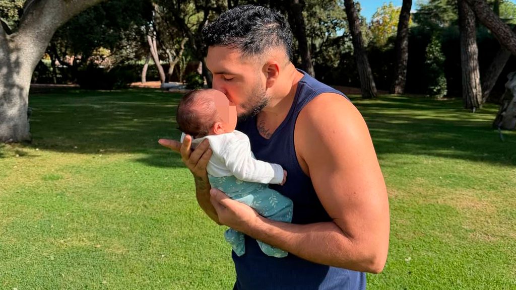 Omar Montes y su hijo Ismael