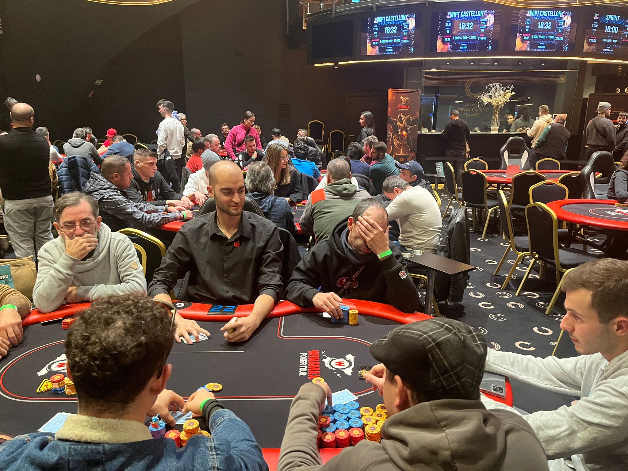 64 jugadoras en liza