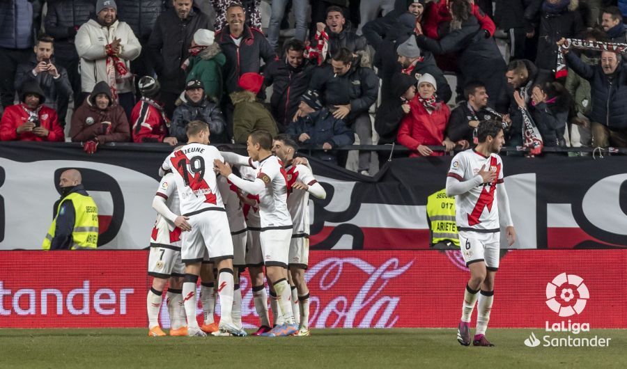  El Rayo Vallecano celebra un gol ante el Almería.