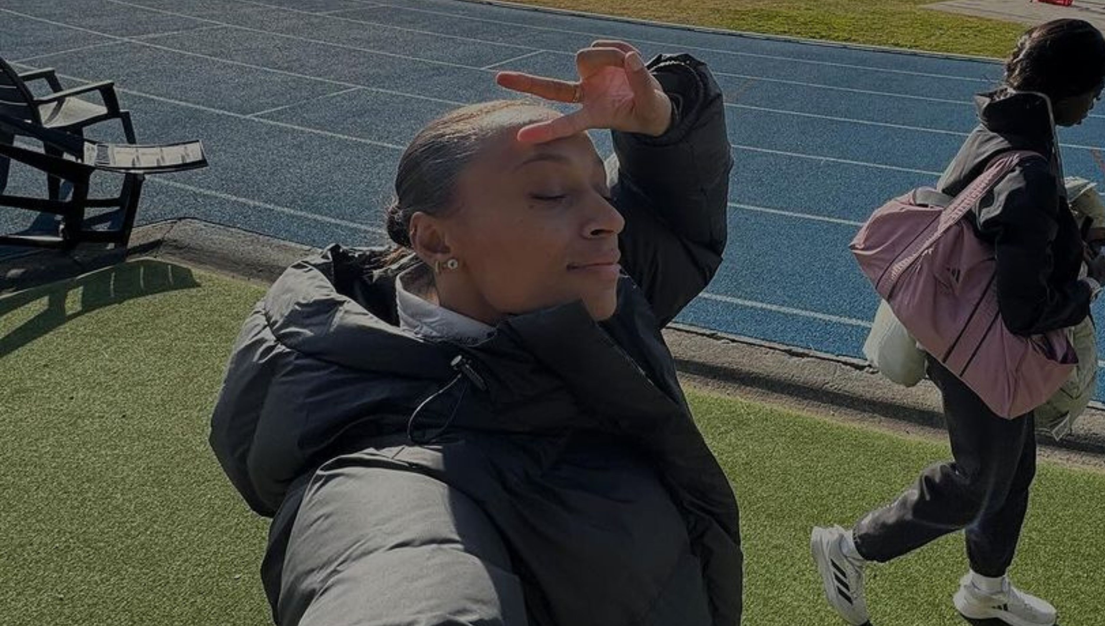 Ana Peleteiro, en la pista de atletismo