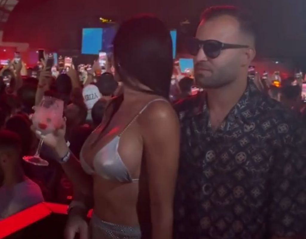  Aurah Ruiz y Jesé Rodríguez, en una fiesta juntos (@jeserodriguez10)