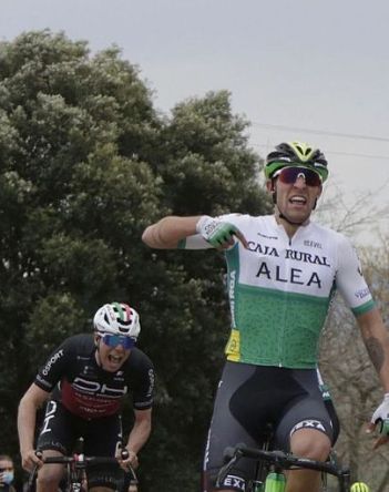  Andoni López de Abetxuko con el Caja Rural.