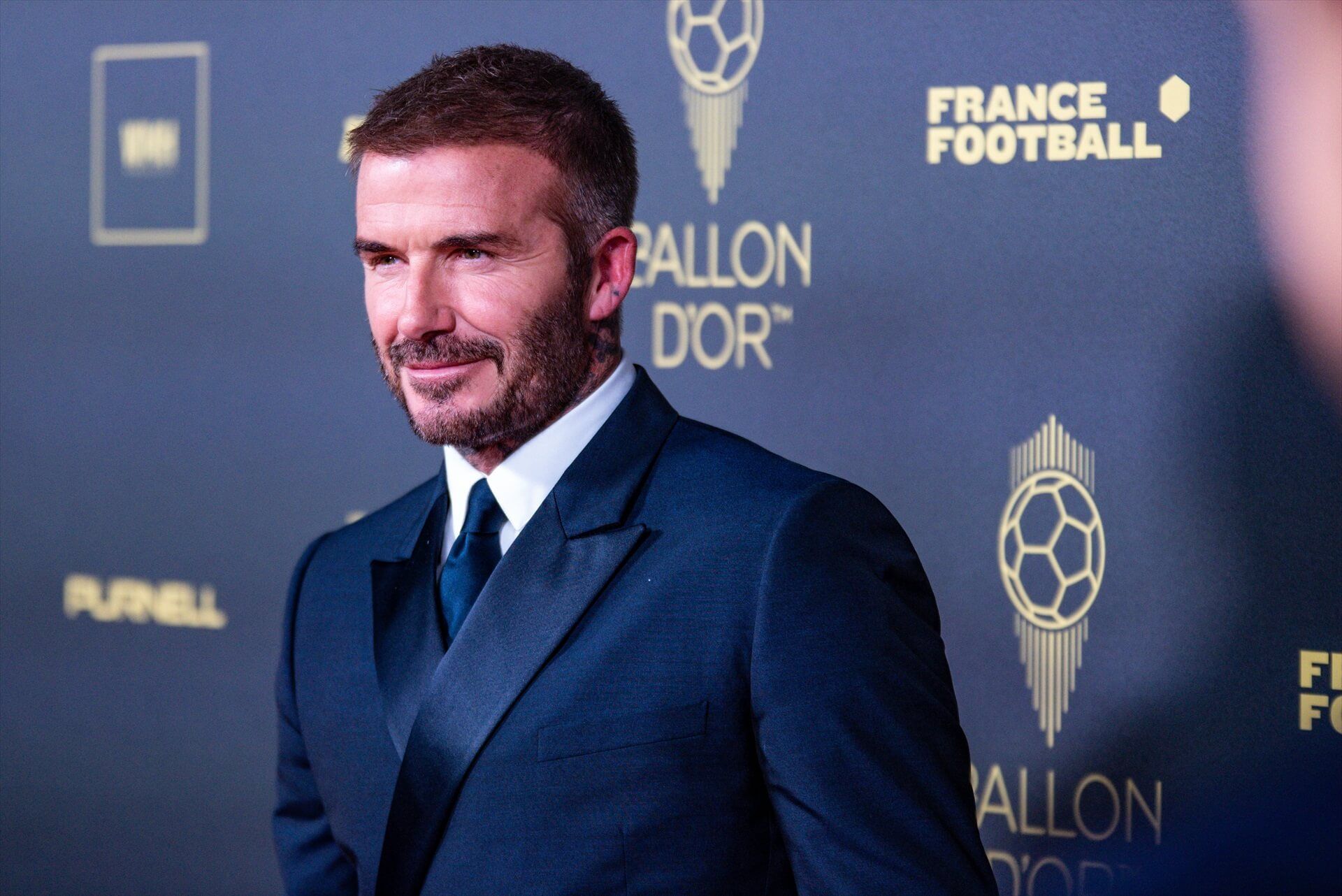  David Beckham en el photocall del Ballon D'Or 2023.