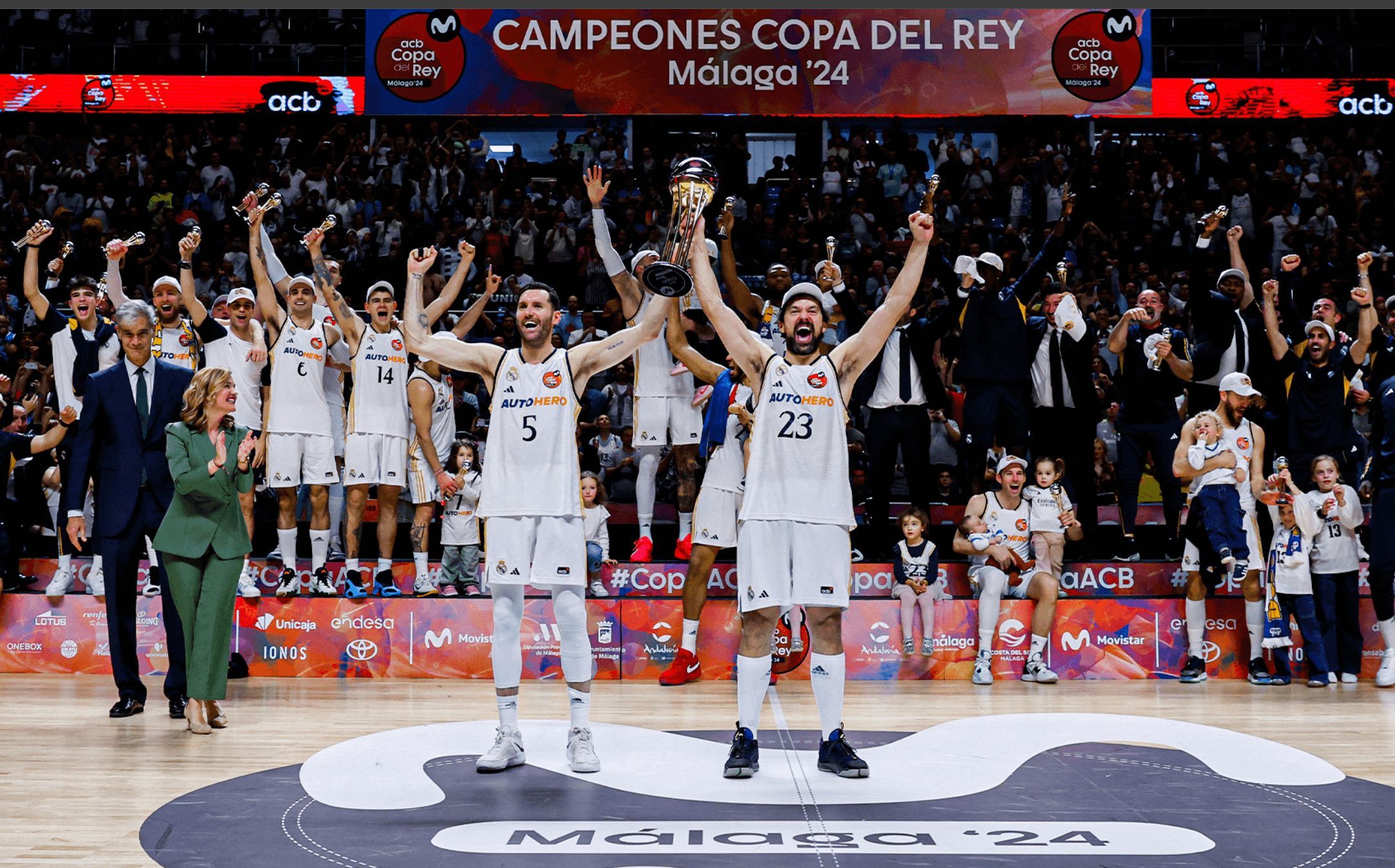  El Real Madrid levantó la Copa del Rey en el Martín Carpena ante la presencia de Florentino Pérez. (RMCF)