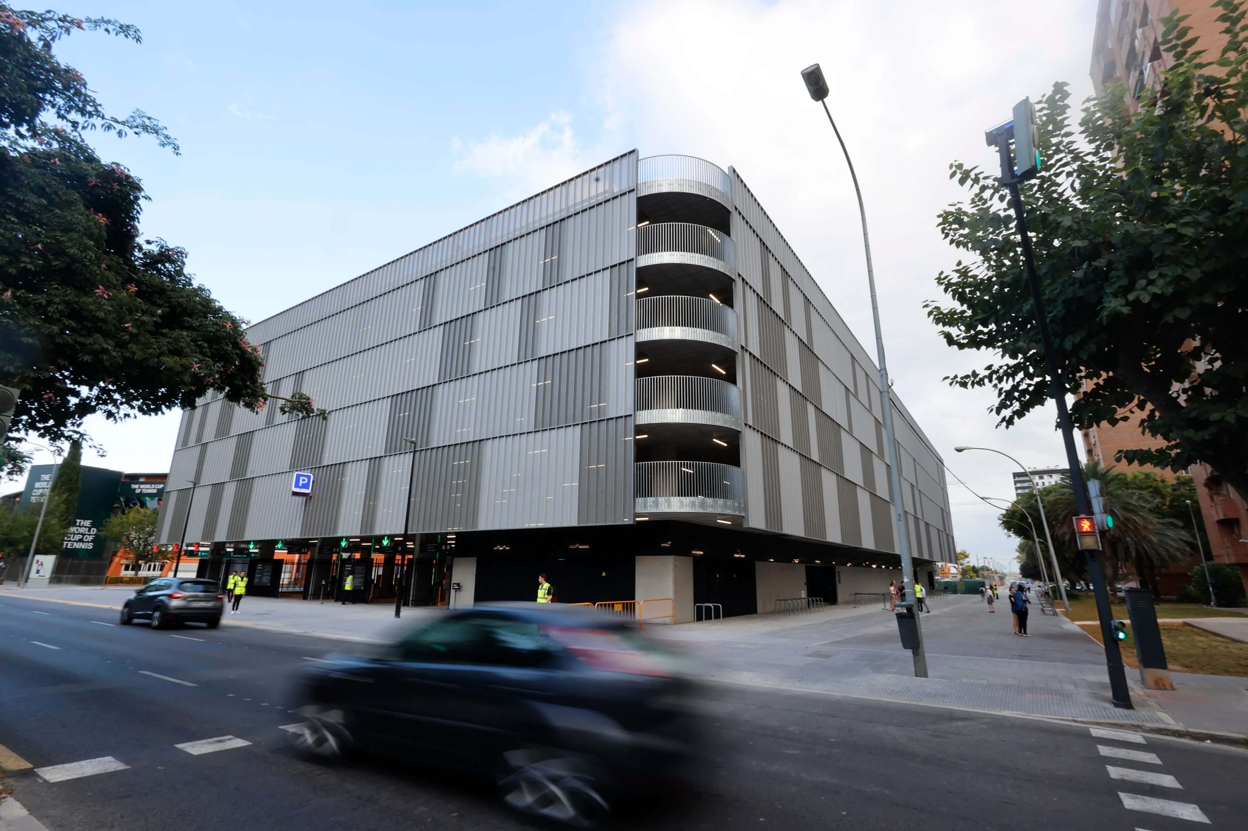 El Roig Arena abre su parking, con una capacidad de más de mil plazas para vehículos