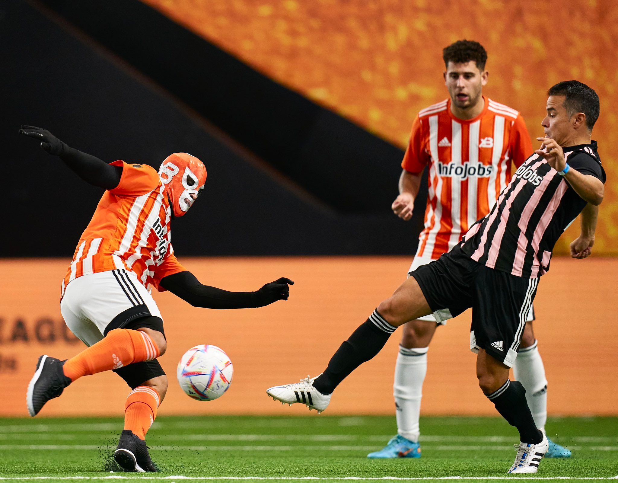  Enigma 69 en acción.