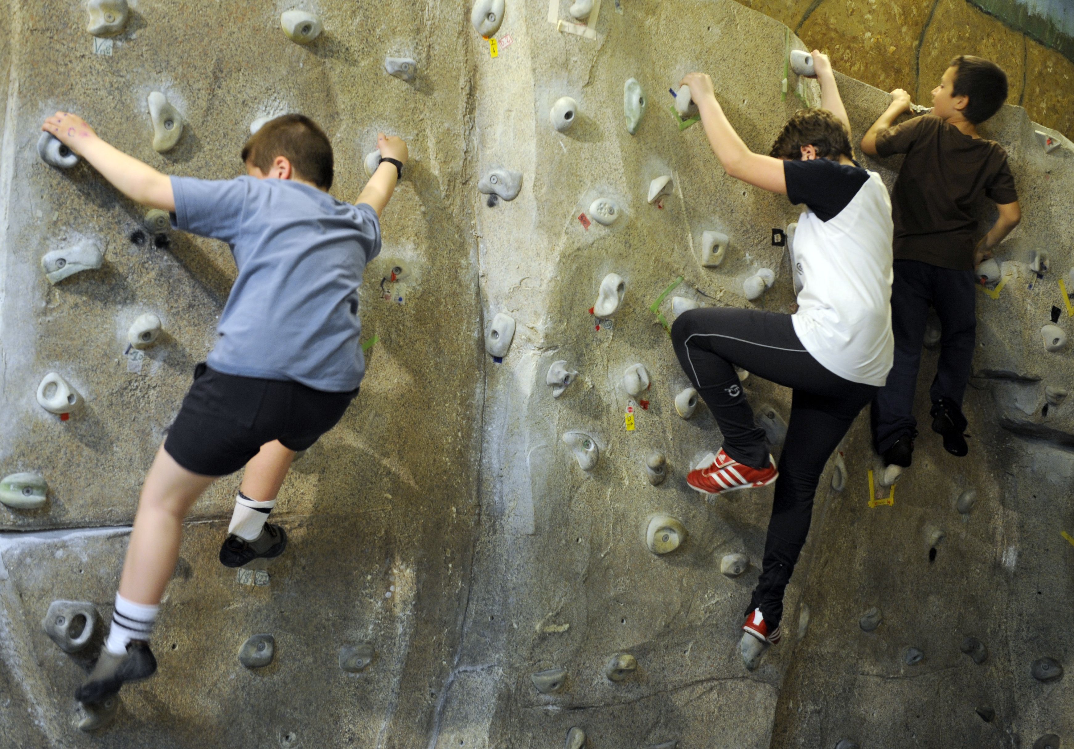  La escalada también está en la oferta deportiva de Bilbao Kirolak.